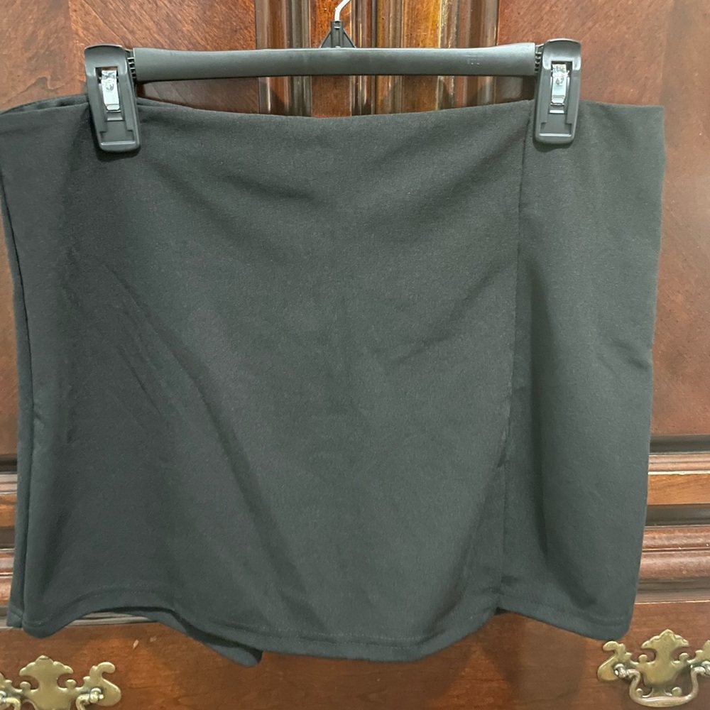 Contrast Binding Knot Side Mid Waist Asymmetrical Skort